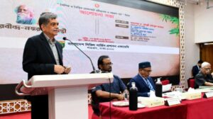 রবীন্দ্রনাথ ও নজরুল জীবনঘনিষ্ঠ কবিঃশিক্ষা উপদেষ্টা