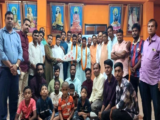 বাগীশিক নাজিরহাট পৌরসভা সংসদের ত্রি-বার্ষিক সম্মেলন অনুষ্ঠিত