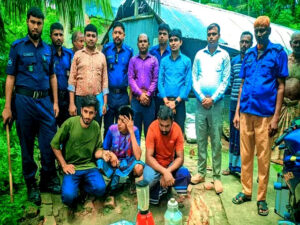 কেশবপুরে ভেজাল দুধ উৎপাদনে তিন খামারিকে জরিমানা