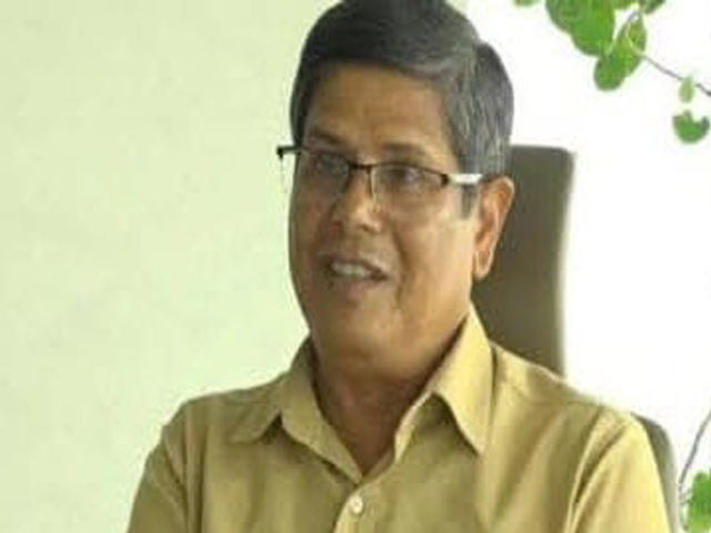 সাবেক সচিব শহীদ খান আটক