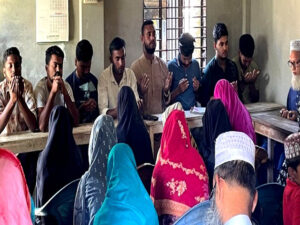 তারেক রহমানের ৬১ তম জন্মবার্ষিকীতে জামালপুরে শিক্ষা উপকরণ বিতরণ