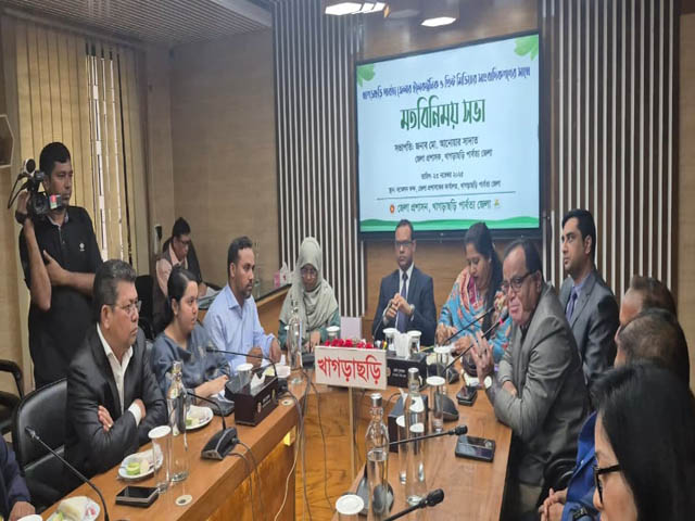 খাগড়াছড়িতে সাংবাদিকদের সাথে নবাগত জেলা প্রশাসকের মতবিনিময়