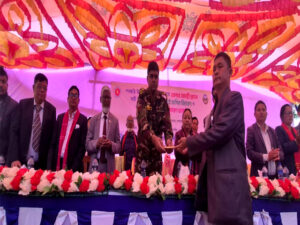 ডাকসু সদস্য হেমা চাকমার বাবার চিকিৎসার দায়িত্ব নিল সেনাবাহিনী