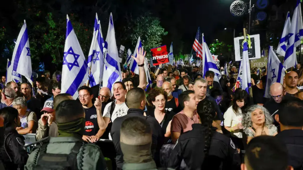 ইসরায়েল ভ্রমণে সতর্কতা জারি করেছে যুক্তরাষ্ট্র ও যুক্তরাজ্য