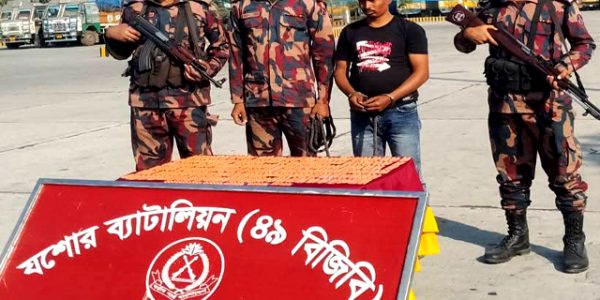 বেনাপোলে বিপুল পরিমান নেশার ট্যাবলেটসহ ভারতীয় ট্রাক চালক আটক